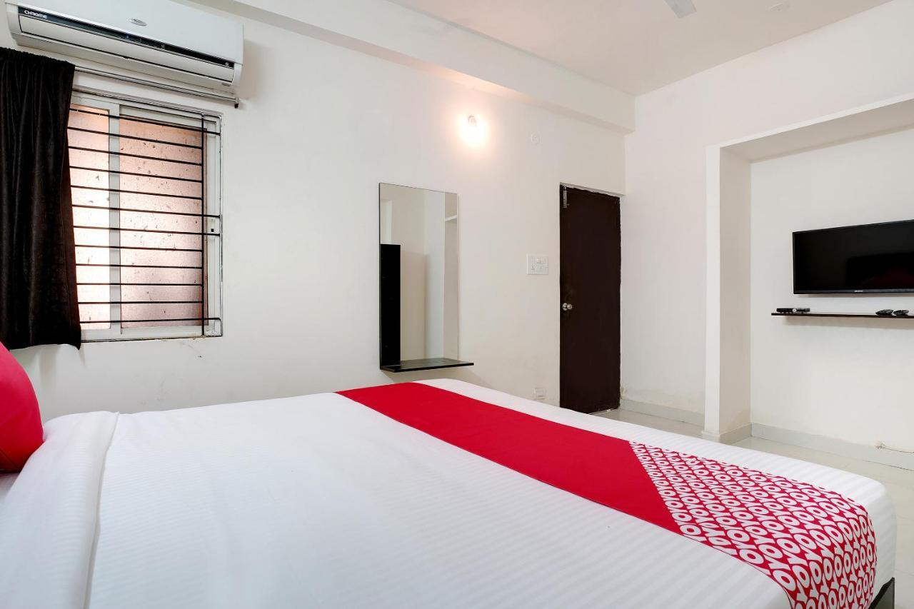 Oyo 41102 Hyderabad Elite Haidar Sahibguda Exterior foto