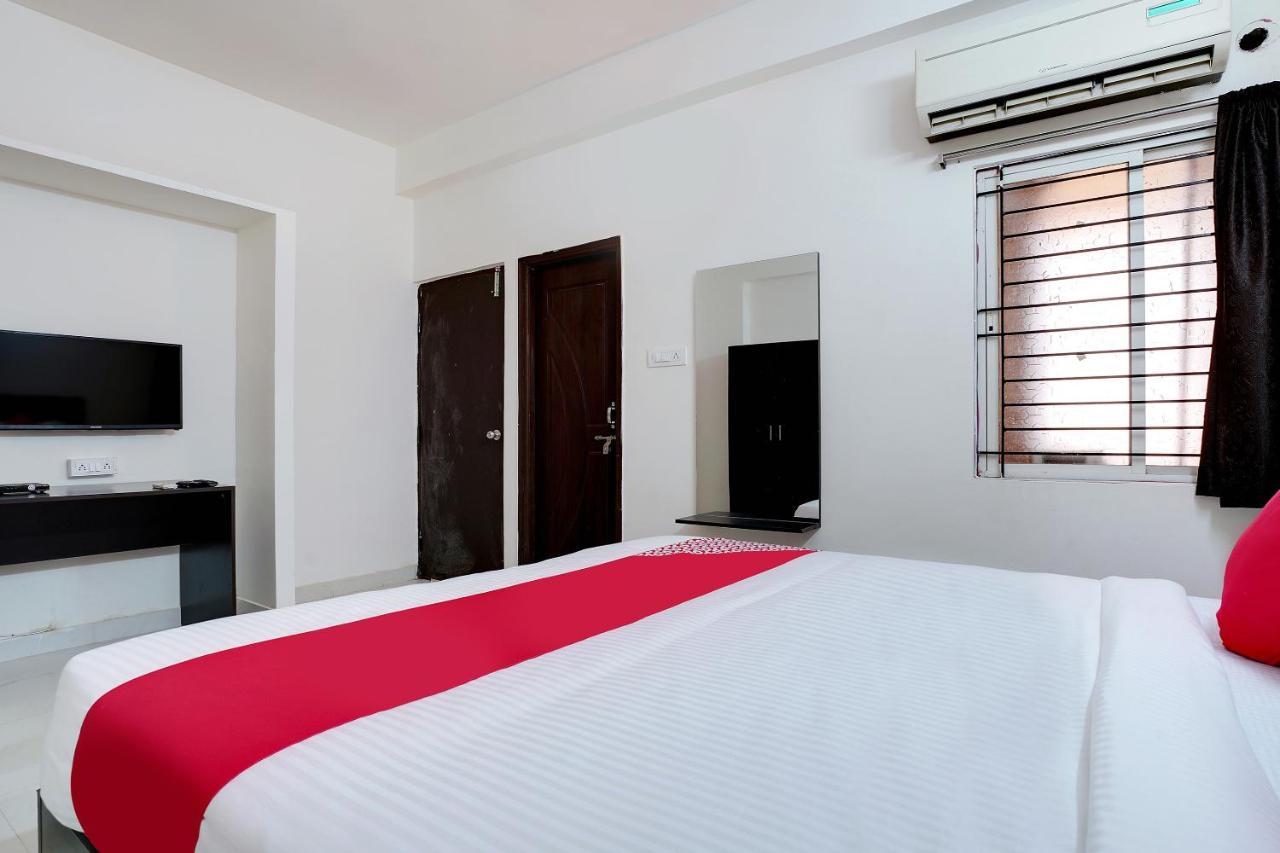 Oyo 41102 Hyderabad Elite Haidar Sahibguda Exterior foto
